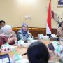 Wali Kota Banjarbaru Hj. Erna Lisa Halaby mengikuti proses verifikasi silang antara Bank Kalsel dan Bank Indonesia di Jakarta, Jumat (24/10/2025). Verifikasi dilakukan untuk memastikan kebenaran data simpanan sebesar Rp5,165 Triliun. (BE)