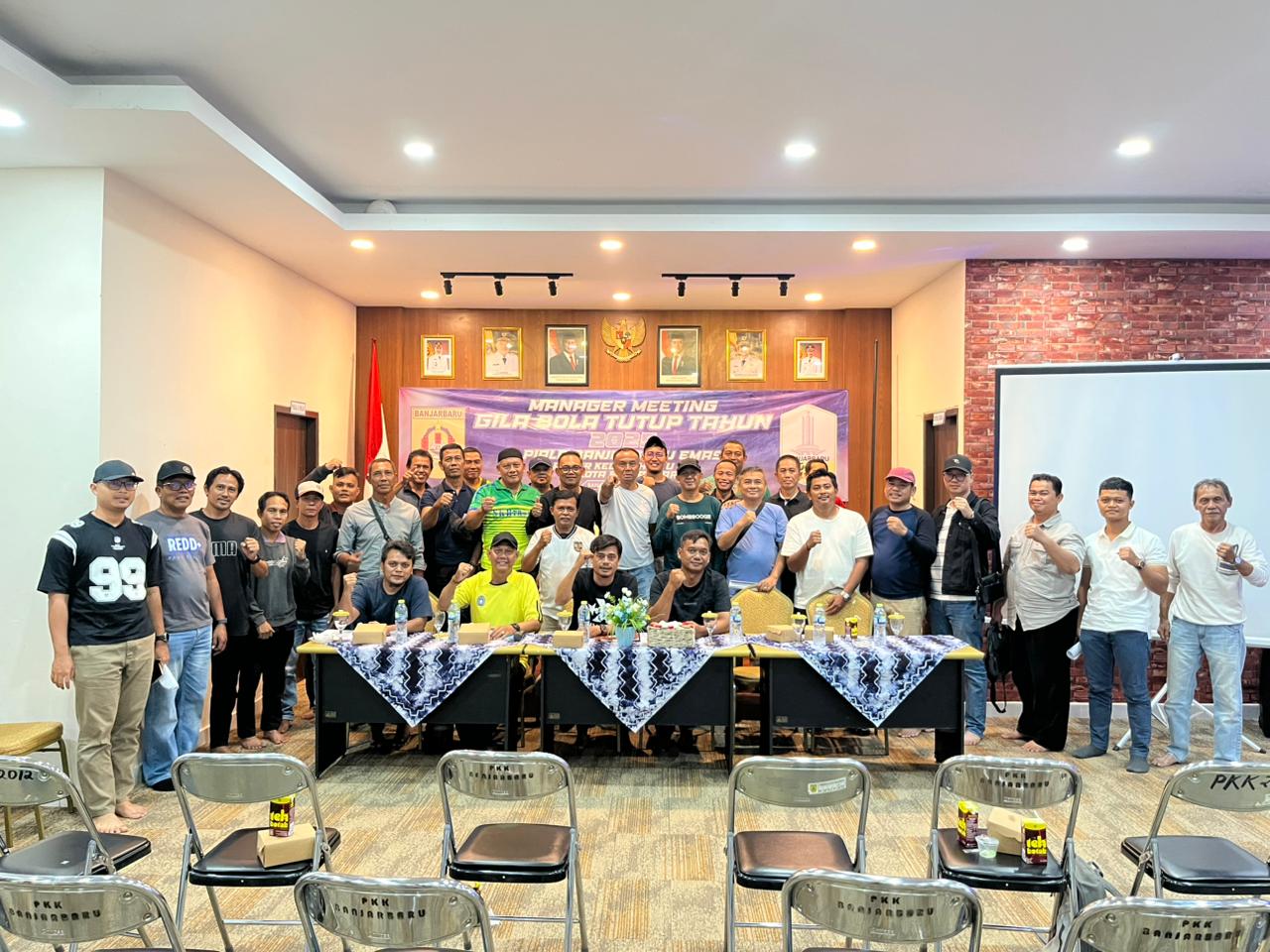 Piala Banjarbaru Emas 2025: Manager Meeting dan Final Draw Resmi Tuntas, Turnamen Gila Bola Tutup Tahun U-40 Siap Menggema