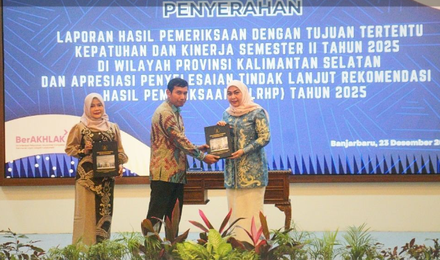 Hadiri Penyerahan LHP BPK Semester II 2025, Wali Kota Banjarbaru Hj. Erna Lisa Halaby Tegaskan Komitmen Transparansi Keuangan