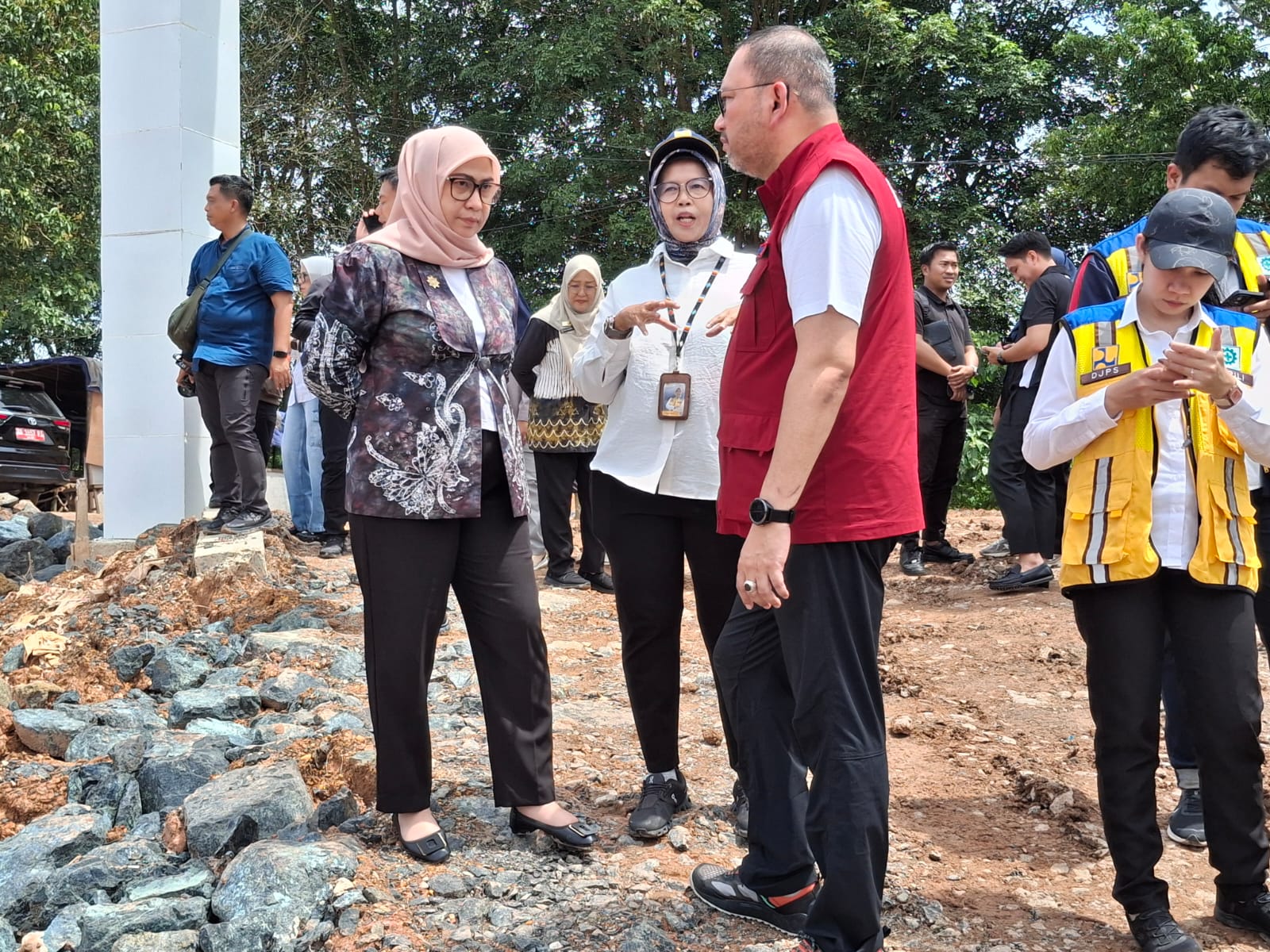 Jelang Kunjungan Presiden Prabowo, Wali Kota Banjarbaru Hj. Erna Lisa Pastikan Kesiapan Sekolah Rakyat