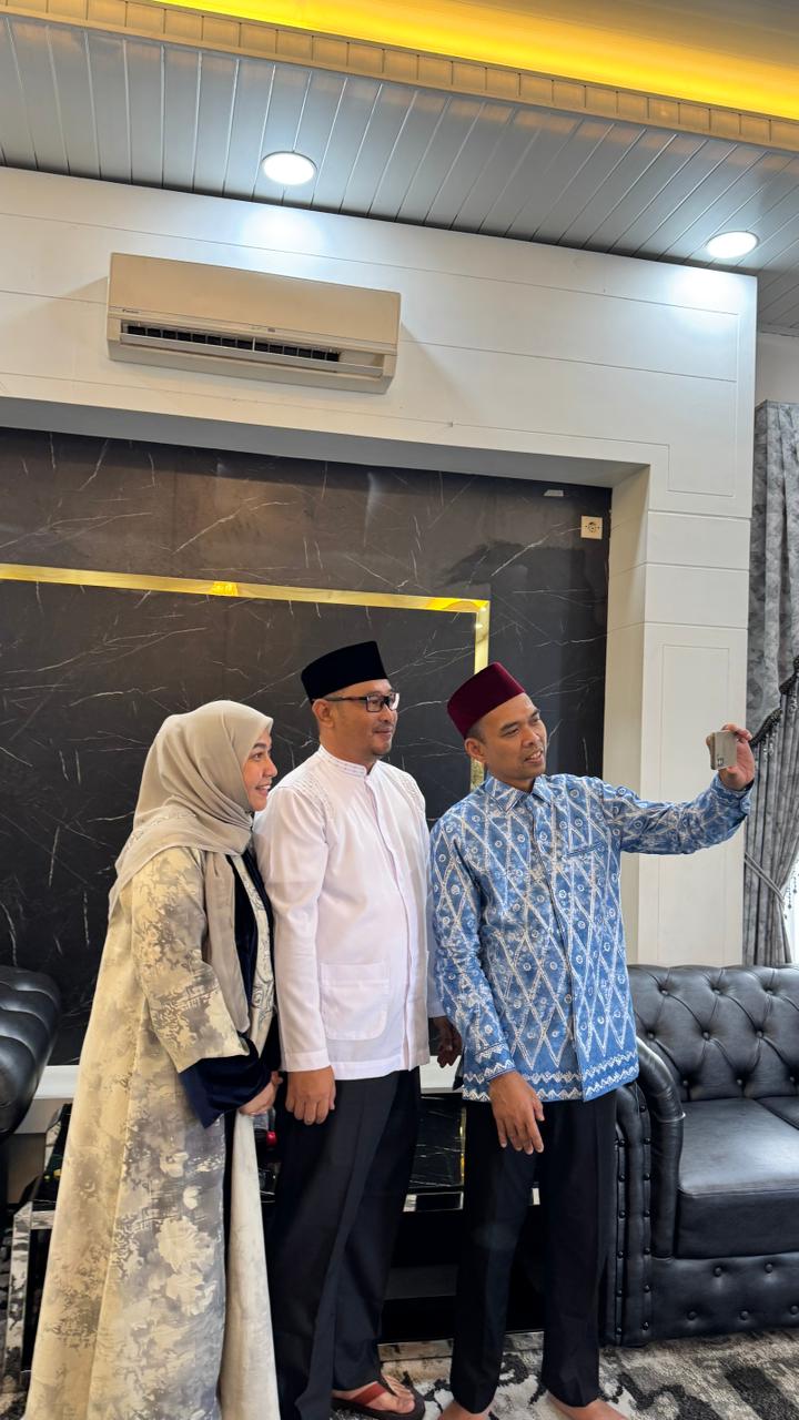 Wali Kota Hj. Erna Lisa Halaby Sambut Ustadz Abdul Somad di Rumah Dinas, Pererat Silaturahmi Ulama dan Umara