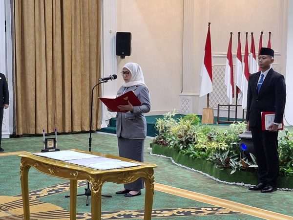 Mutasi Berbasis Kompetensi, Wali Kota Hj. Erna Lisa Halaby Perkuat Birokrasi, Enam Kelurahan Kini Dipimpin Perempuan