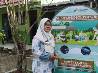 Dari Botol Bekas Menjadi Berkah: Sedekah Sampah di SDN 4 Syamsudin Noor