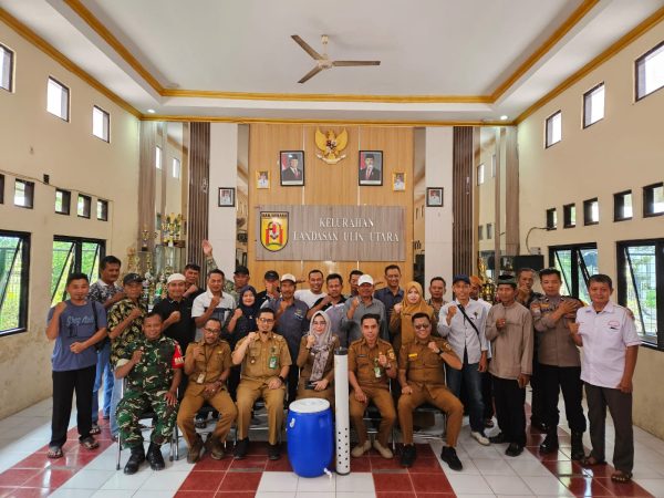 Sosialisasi Pengelolaan Sampah Berbasis Sumber, Kelurahan Landasan Ulin Utara Gandeng RT/RW dan DLH Edukasi Warga
