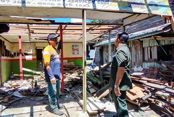 Pendekatan Humanis, Penataan Fasum Kelurahan Sungai Besar, Pedagang Kooperatif