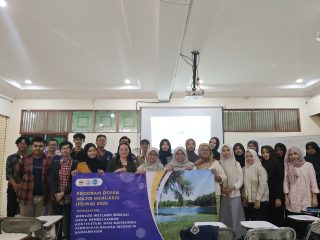 Tim Dosen FKIP ULM Sosialisasikan Website English for Wetland sebagai Media Pembelajaran Kontekstual Untuk Mahasiswa