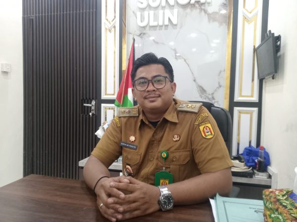 Lurah Sungai Ulin Imbau Warga Siaga Karhutla dan Bersihkan Rumput Kering Lingkungan Rumah
