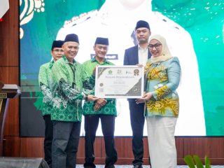 Peroleh Penghargaan Anugerah Pendidikan PGM Award 2026, Buah  Komitmen Lisa Halaby dalam Memajukan Pendidikan dan Guru Madrasah